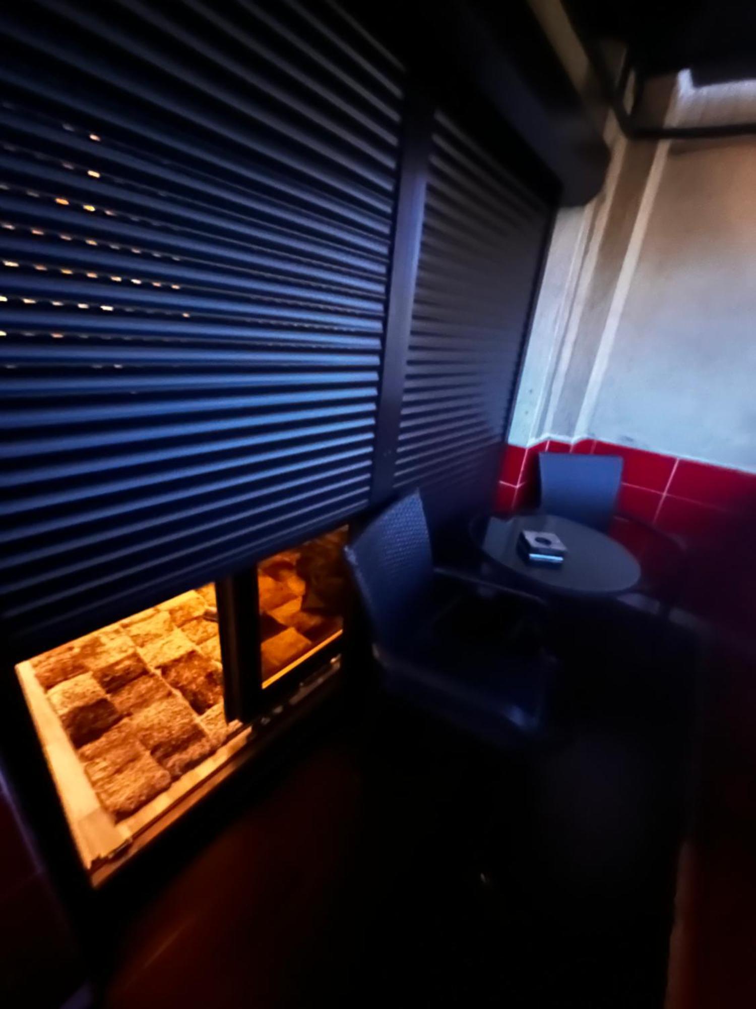 Appartamento Luxury Bucarest Esterno foto