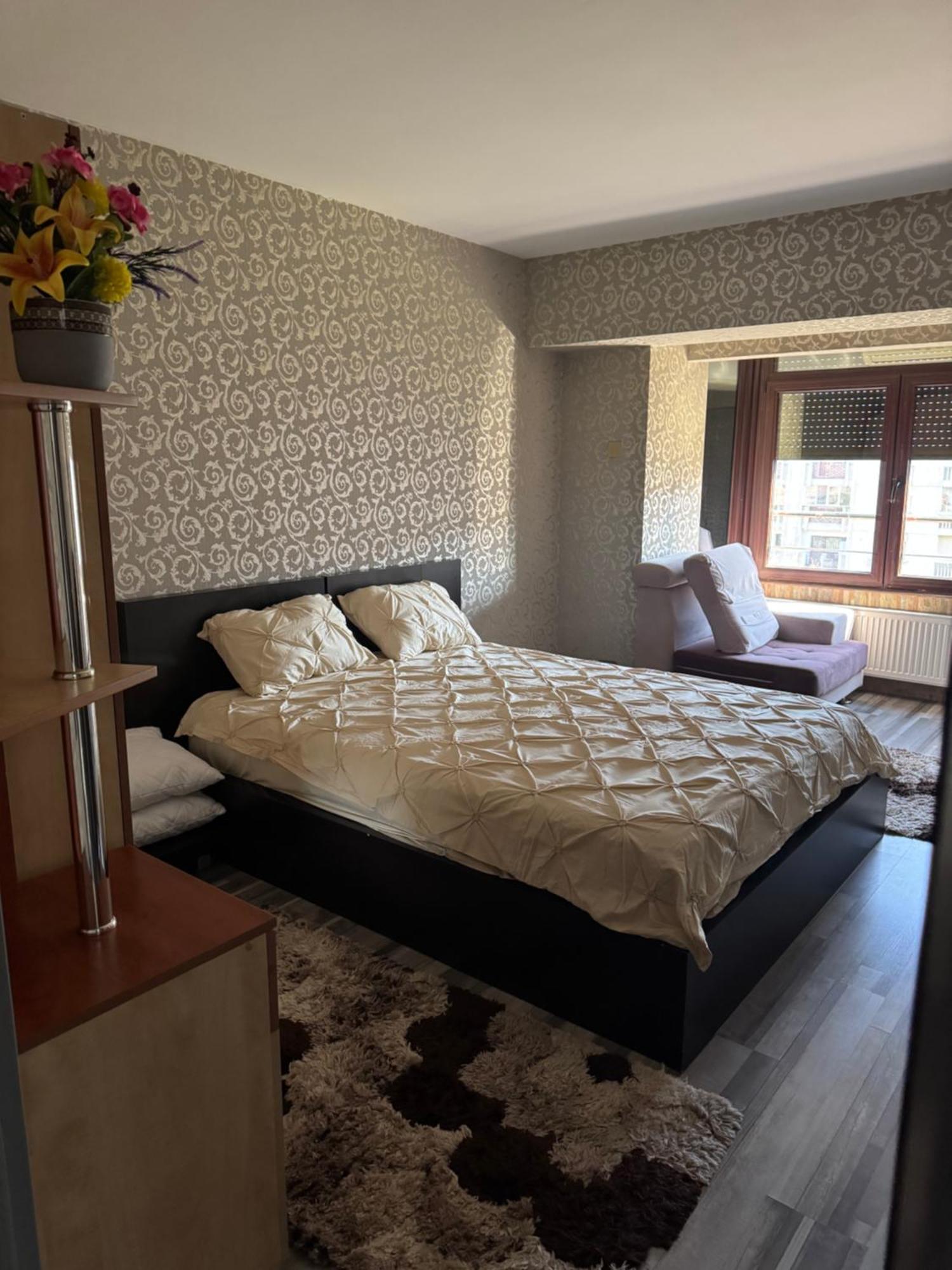 Appartamento Luxury Bucarest Esterno foto